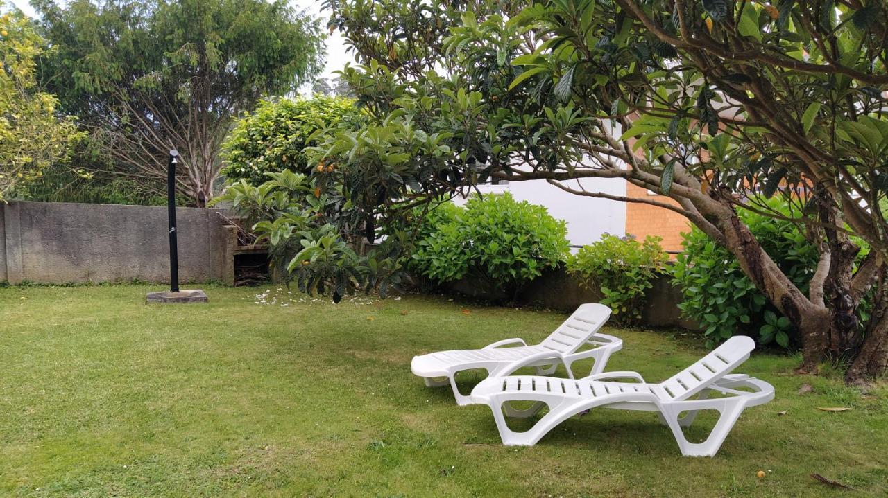 Fene Casa Con Jardin En La Playa De Almieirasヴィラ エクステリア 写真